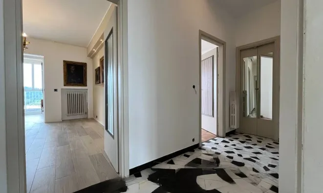 Недвижимость Четырехкомнатная на Корсо Италия: 23