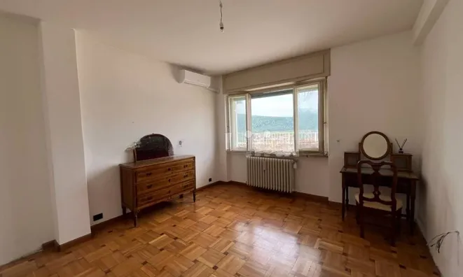 Недвижимость Четырехкомнатная на Корсо Италия: 24