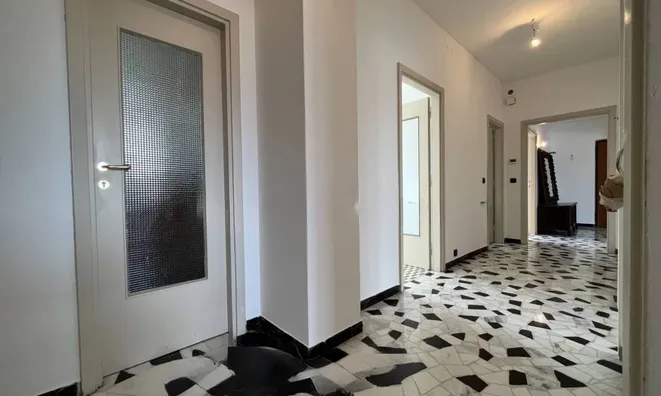 Недвижимость Четырехкомнатная на Корсо Италия: 28