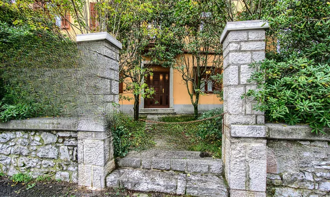 Недвижимость Дом, Брестовица при Комне, у границы с Италией: 10