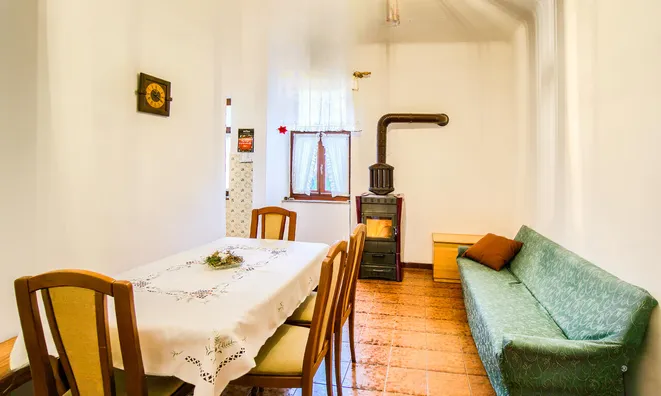 Недвижимость Дом, Брестовица при Комне, у границы с Италией: 15