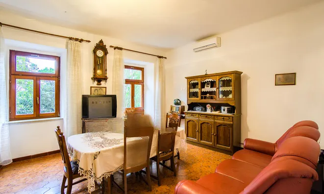 Недвижимость Дом, Брестовица при Комне, у границы с Италией: 17