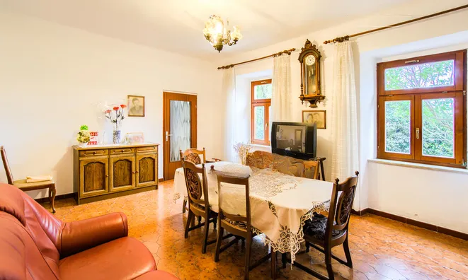 Недвижимость Дом, Брестовица при Комне, у границы с Италией: 19