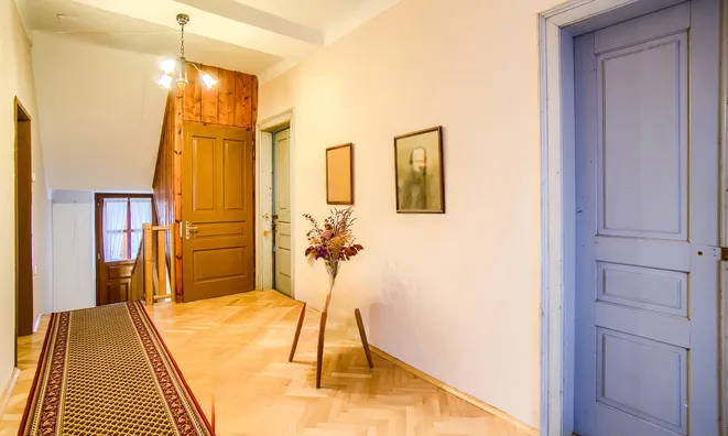 Недвижимость Дом, Брестовица при Комне, у границы с Италией: 24