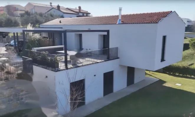 Недвижимость Дом, Верхние Шкофье: 1