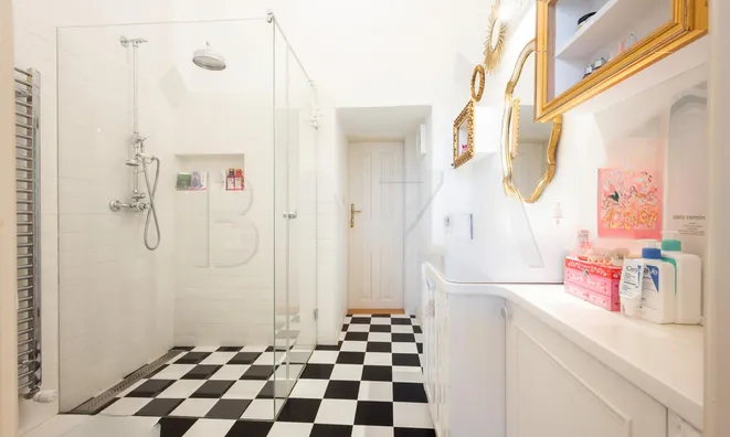 Недвижимость Квартира в центре Любляны: 10