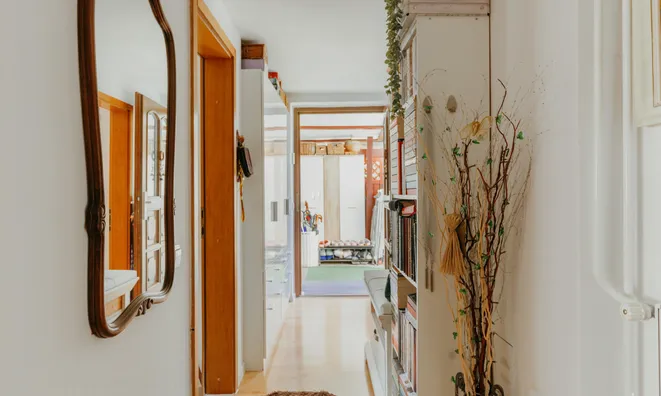 Недвижимость Четырехкомнатная квартира: 3