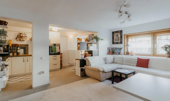 Недвижимость Четырехкомнатная квартира: 7