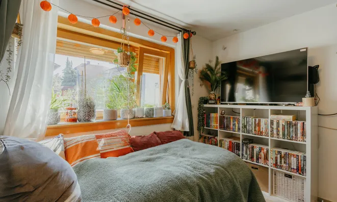 Недвижимость Четырехкомнатная квартира: 10