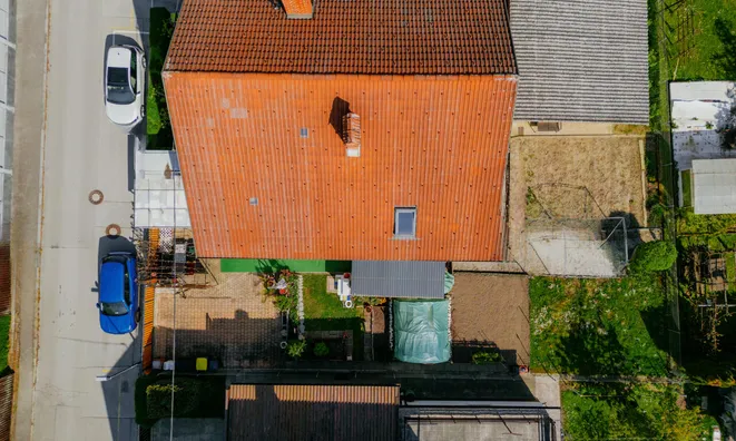 Недвижимость Четырехкомнатная квартира: 26