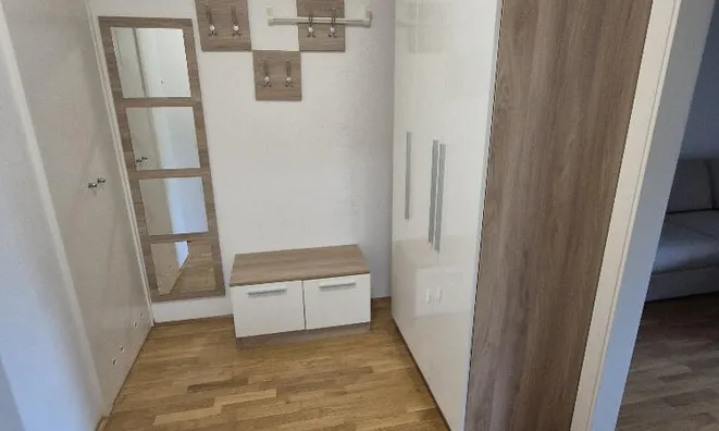 Недвижимость Квартира, 3-комнатная Вич: 4