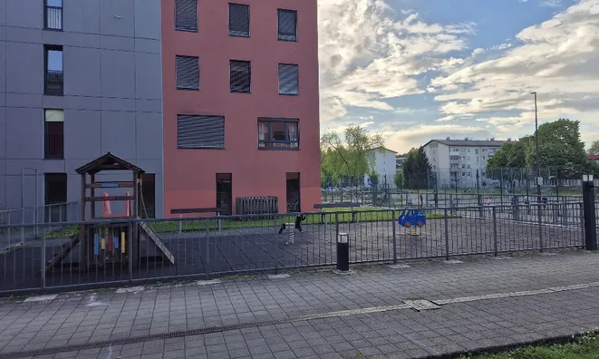 Недвижимость Квартира, 3-комнатная Вич: 10