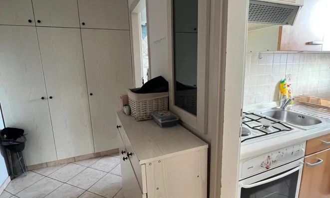 Недвижимость 2-комнатная квартира Изола: 3