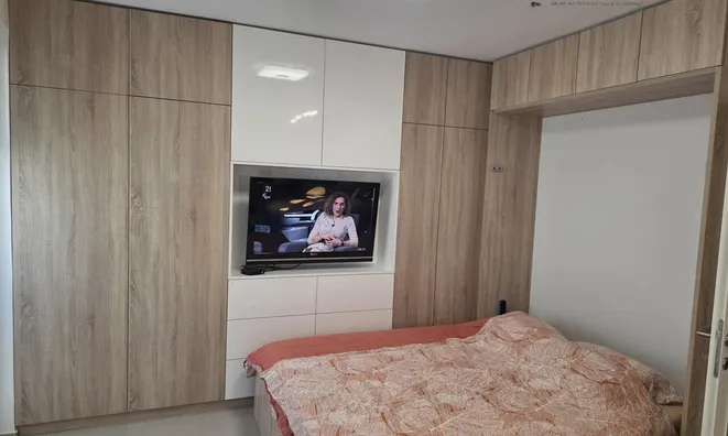 Недвижимость Квартира-студия Новая Изола: 6