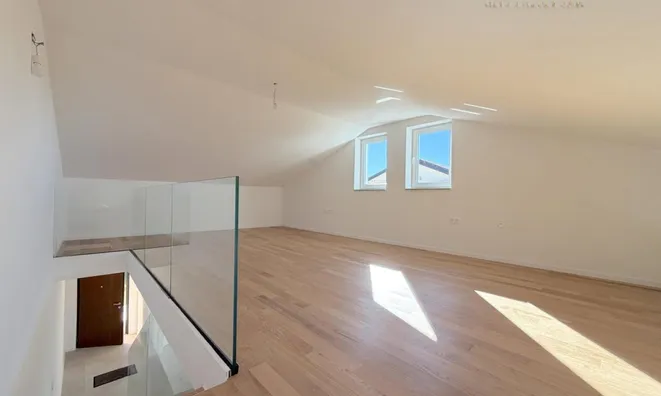 Недвижимость Двухкомнатная квартира Малья: 9