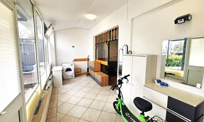 Недвижимость Квартира, 3 комнаты, Семедела: 2