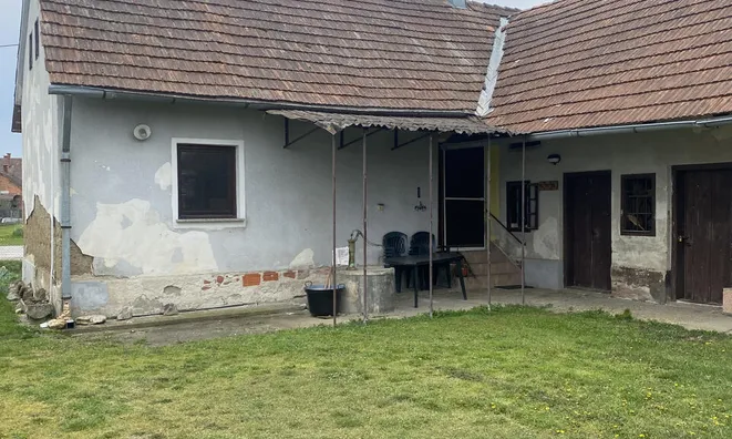 Недвижимость Усадьба 'Кметияново Цвен': 3