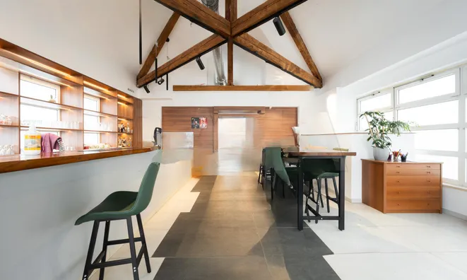 Недвижимость Коммерческое помещение Вич: 2