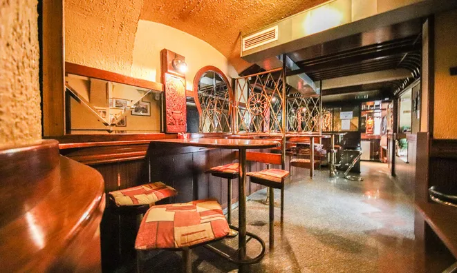 Недвижимость Коммерческое помещение в центре: 3