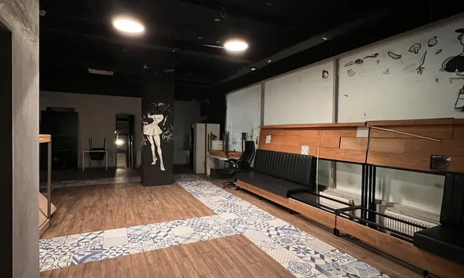 Недвижимость Коммерческое помещение Бежиград: 1