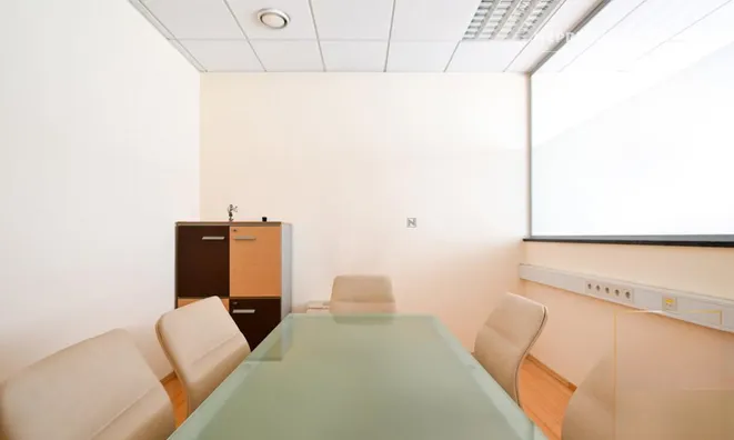 Недвижимость Коммерческое помещение Центр: 5