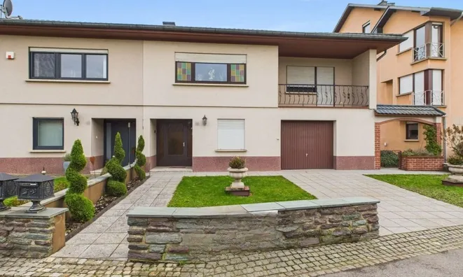 Недвижимость Detached house 4 bedrooms for sale in Grevenmacher: 1