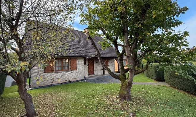 Недвижимость House 6 bedrooms for sale in Useldange: 6