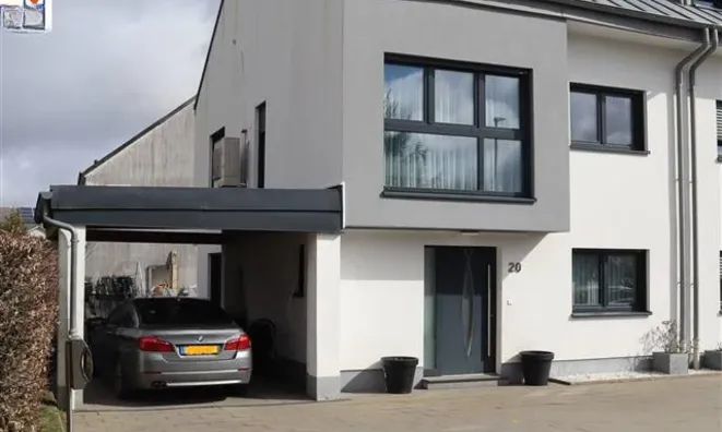 Недвижимость House 5 bedrooms for sale in Perle: 3