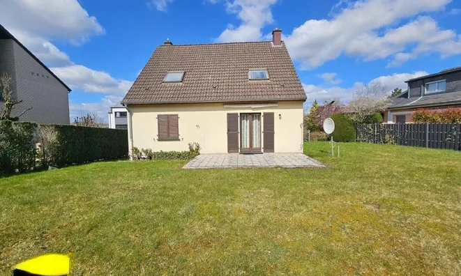Недвижимость Detached house 5 bedrooms for sale in Bissen: 5