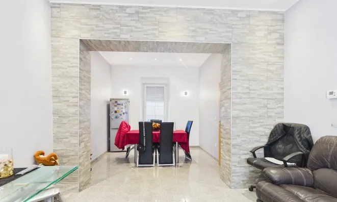 Недвижимость Duplex 4 bedrooms for sale in Colmar-Berg: 1