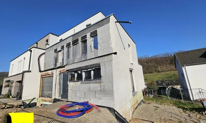Недвижимость House 4 bedrooms for sale in Moestroff: 2