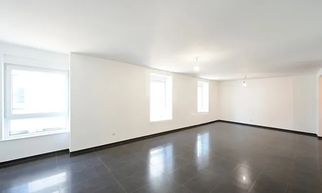 Недвижимость Semi-detached house 3 bedrooms for sale in Pétange: 3