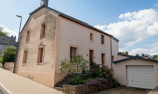 Недвижимость House 4 bedrooms for sale in Roodt-Sur-Syre: 1