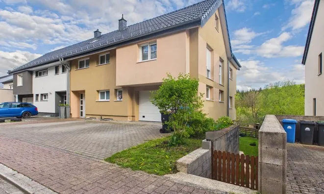 Недвижимость Semi-detached house 5 bedrooms for sale in Bourscheid: 1