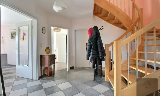 Недвижимость House 5 bedrooms for sale in Scheidgen: 5