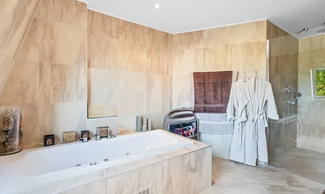 Недвижимость Villa 4 bedrooms for sale in Olm: 7