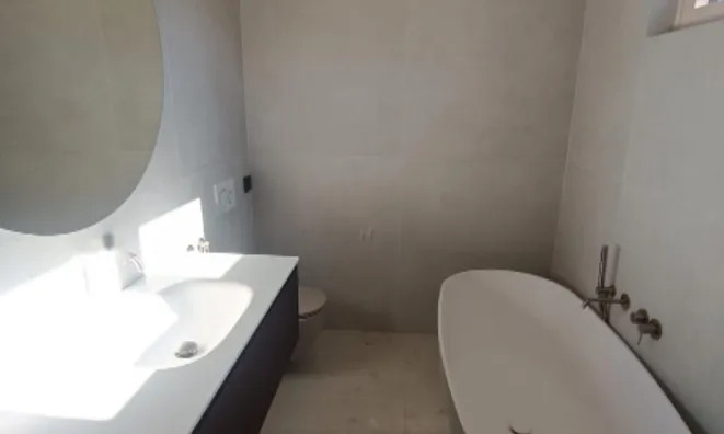 Недвижимость Дом, Центр Любляны: 10