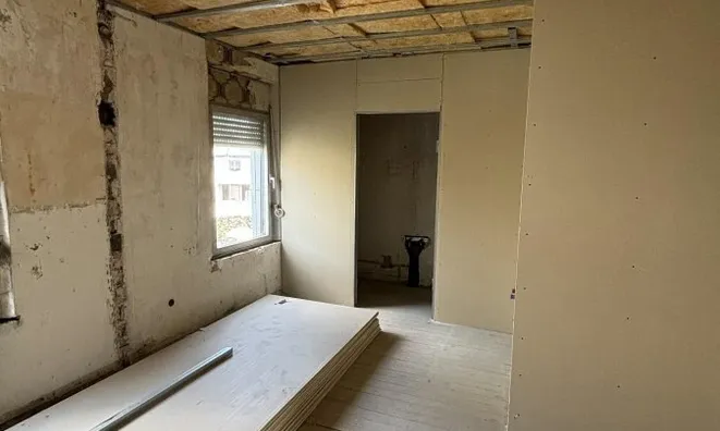 Недвижимость House 4 bedrooms for sale in Belvaux: 4