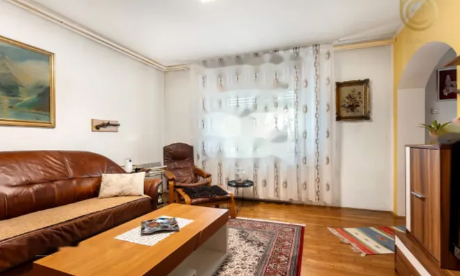 Недвижимость Двухквартирный дом в Сишке: 4