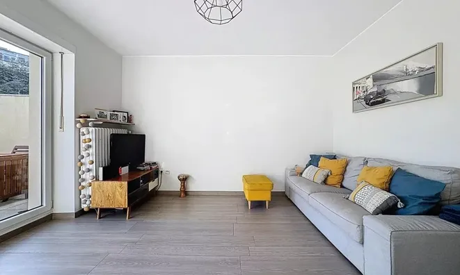 Недвижимость Apartment 2 bedrooms for sale in Luxembourg-Merl: 2