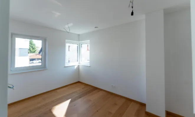 Недвижимость Двухквартирный дом Ново Чрнуче: 10