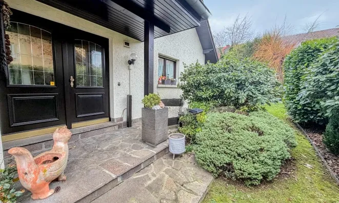 Недвижимость Semi-detached house 5 bedrooms for sale in Hesperange: 5