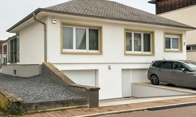 Недвижимость House 4 bedrooms for sale in Diekirch: 1