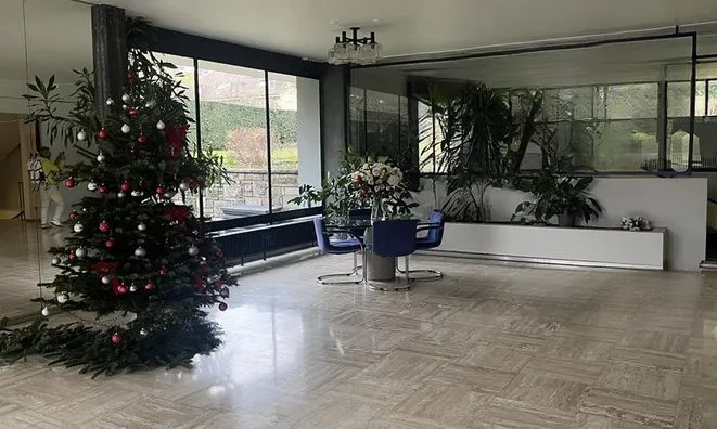 Недвижимость Apartment 8 rooms: 3
