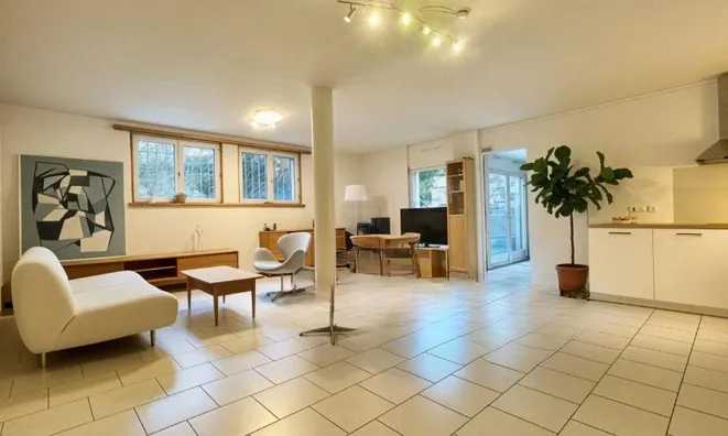 Недвижимость Row house 6 rooms: 10