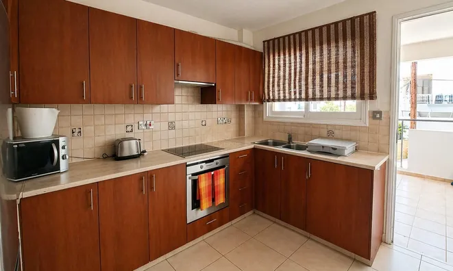 Недвижимость 3 Bedroom Apartment For Sale In Mesa Geitonia, Limassol: 3
