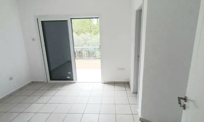 Недвижимость 3 Bedroom Detached house for Sale in Kato Pafos: 3