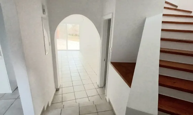 Недвижимость 3 Bedroom Detached house for Sale in Kato Pafos: 6