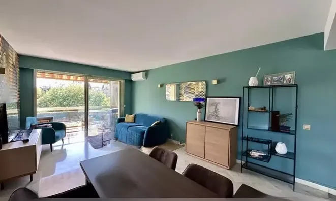 Недвижимость Villa Petit Juas: 10