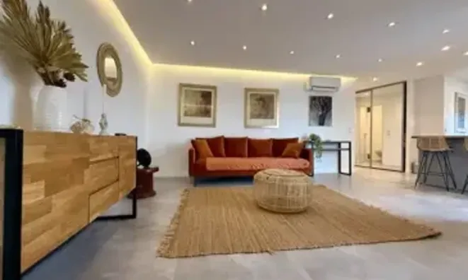 Недвижимость Villa Pointe Croisette: 2
